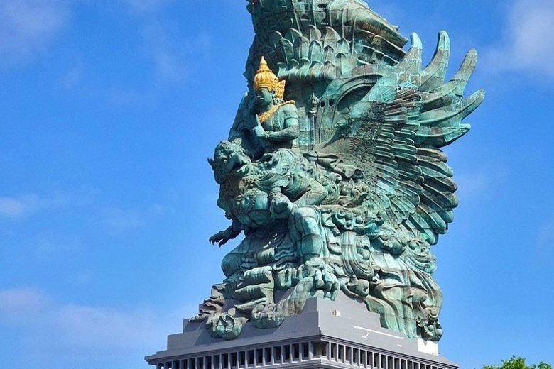 Lord Vishnu Worlds tallest Statue is in Indonesia 