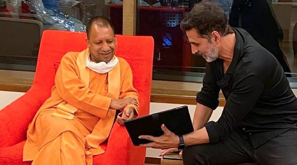 akshay kumar meeting with CM Yogi 